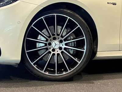 MERCEDES-BENZ E-CLASS AMG - 5