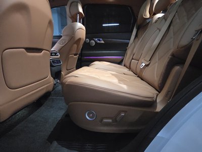 صورة 9 لـ 2025 Genesis GV80