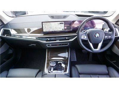 2024 BMW X5 photo 3