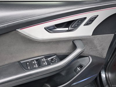 2021 AUDI Q8 — миниатюра 28