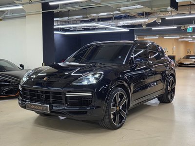 PORSCHE CAYENNE - 1