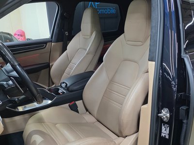 PORSCHE CAYENNE - 10