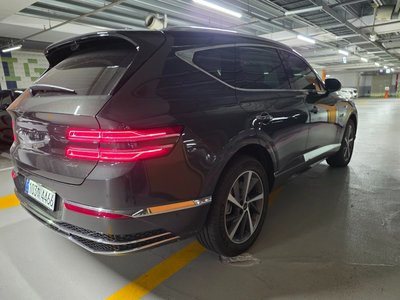 GENESIS GV80 - 7