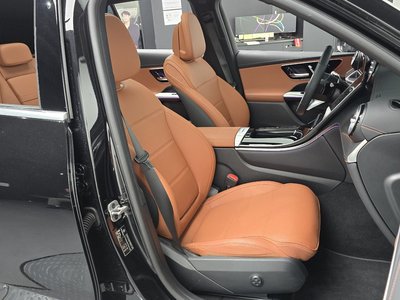 2024 Mercedes-BENZ GLC — миниатюра 17