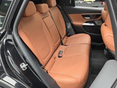 2024 Mercedes-BENZ GLC — миниатюра 18
