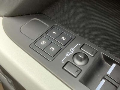 2022 LAND Rover DEFENDER 缩略图 18