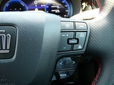 2025 Toyota CROWN SPORT — миниатюра 14