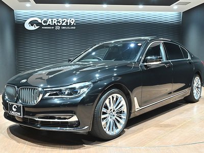 BMW 7 SERIES - 1