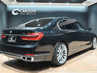 BMW 7 SERIES - 5