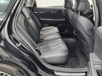 2023 Genesis G80 (RG3) thumbnail 11