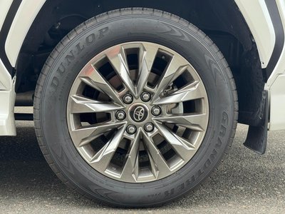 2023 Toyota LAND CRUISER 300 缩略图 32