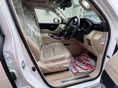 2023 Toyota LAND CRUISER 300 缩略图 43