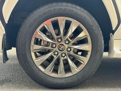 2023 Toyota LAND CRUISER 300 缩略图 31
