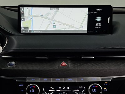 2023 Genesis G80 (RG3) — миниатюра 14
