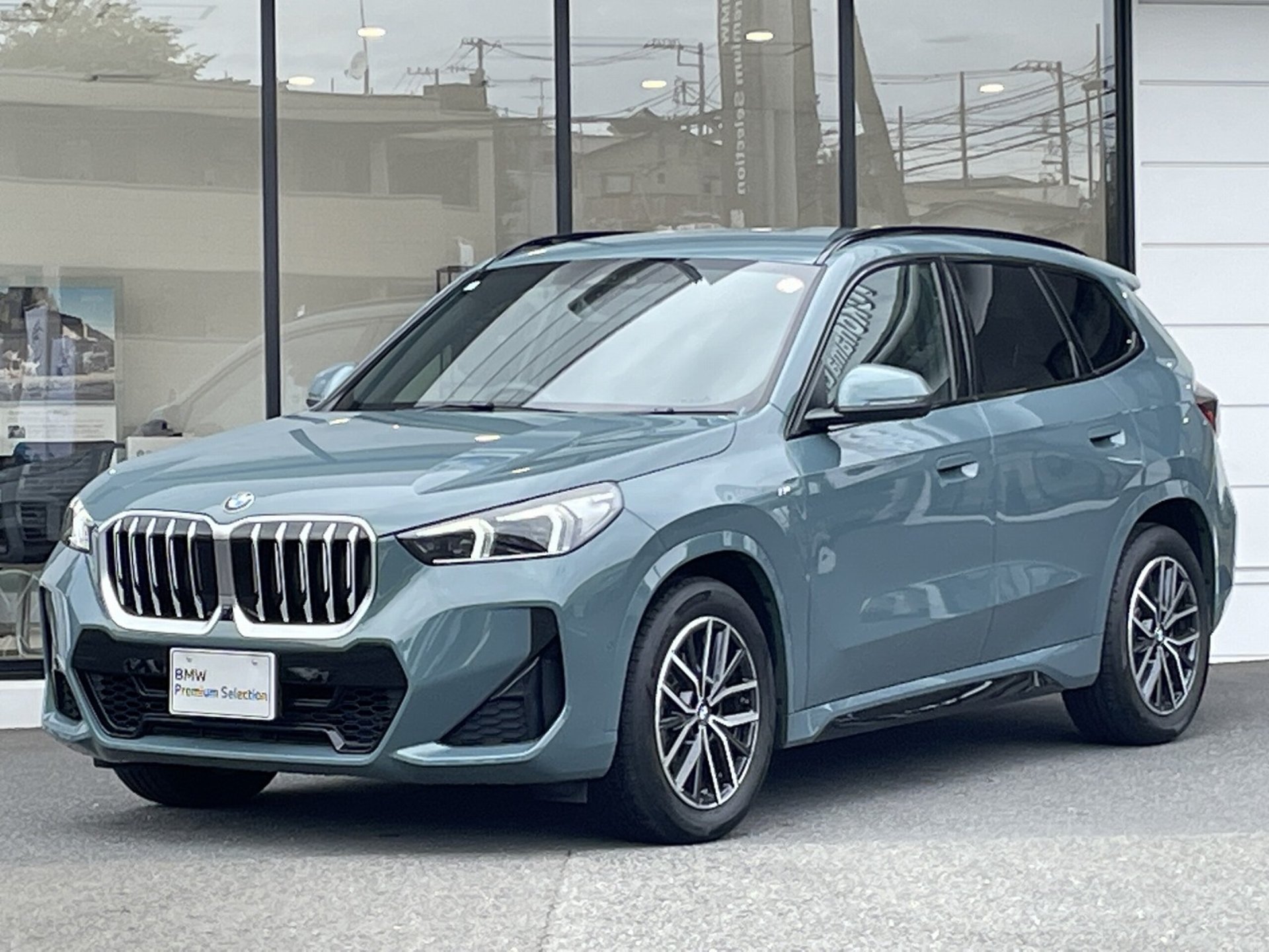 BMW X1 - View 1