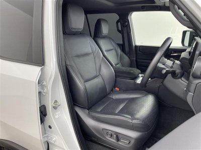 TOYOTA LAND CRUISER 250 - 9