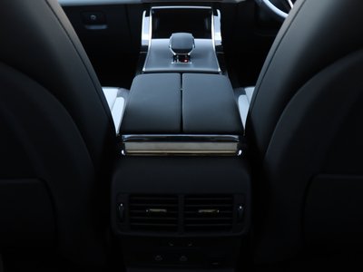 صورة مصغرة 128 لـ 2024 LAND Rover RANGE ROVER VELAR