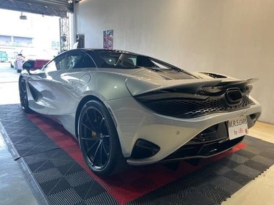 MCLAREN 750S SPIDER - 10
