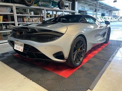 MCLAREN 750S SPIDER - 9