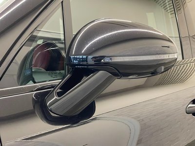 2019 Porsche MACAN — миниатюра 28