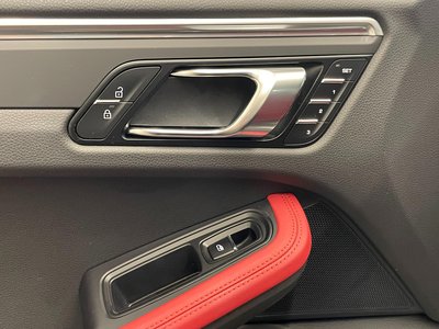 2019 Porsche MACAN — миниатюра 42