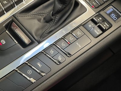 2019 Porsche MACAN — миниатюра 56