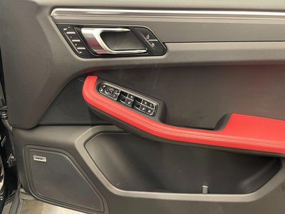 2019 Porsche MACAN — миниатюра 36