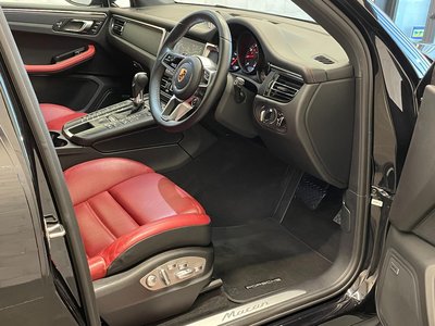 2019 Porsche MACAN — миниатюра 30