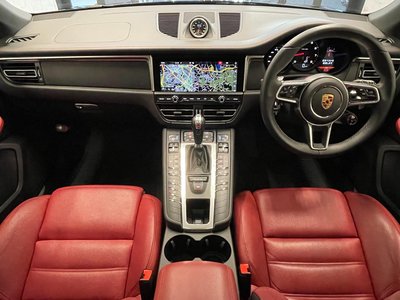 2019 Porsche MACAN — фото 3