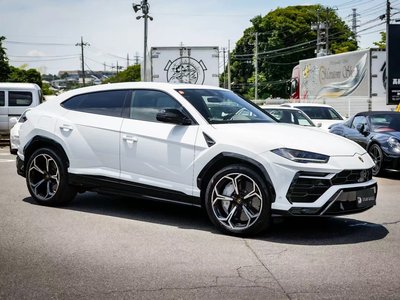 2022 Lamborghini URUS 照片 1