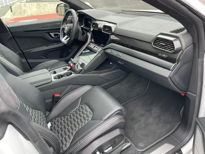 2022 Lamborghini URUS — миниатюра 25
