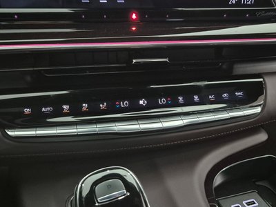 صورة مصغرة 16 لـ 2023 Cadillac ESCALADE 5TH GENERATION