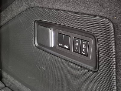 صورة مصغرة 20 لـ 2023 Cadillac ESCALADE 5TH GENERATION