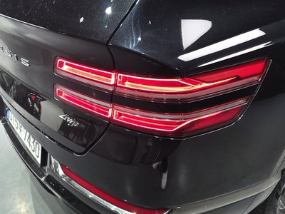 GENESIS GV80 - 10