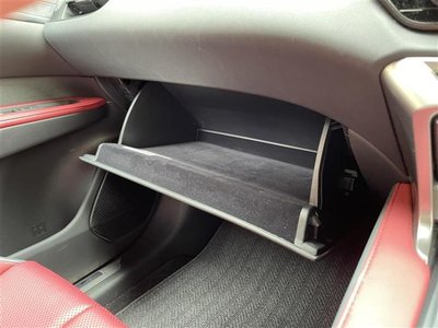 صورة مصغرة 34 لـ 2025 Lexus RX