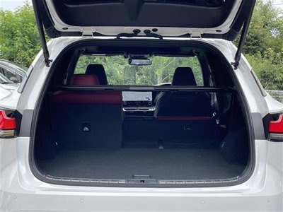 صورة مصغرة 27 لـ 2025 Lexus RX