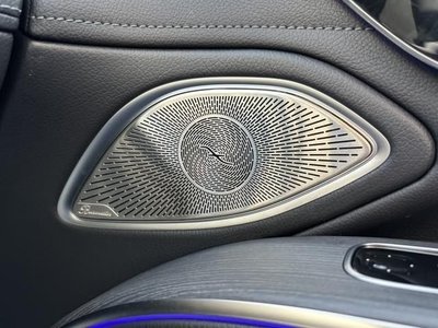 MERCEDES-BENZ EQS - 9