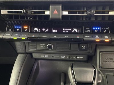 2024 Toyota LAND CRUISER 250 — миниатюра 15