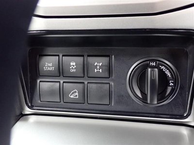 TOYOTA LAND CRUISER PRADO - 10