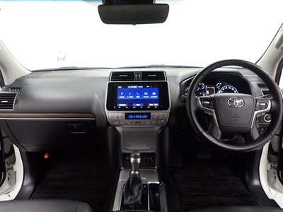 TOYOTA LAND CRUISER PRADO - 4