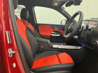 MERCEDES-BENZ GLB - 8