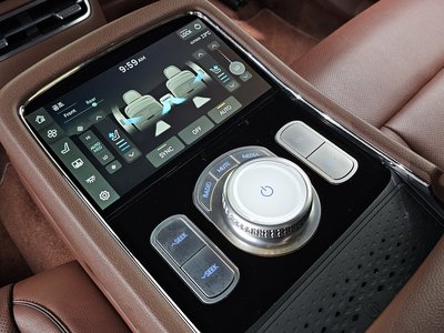 صورة مصغرة 16 لـ 2022 Genesis G90 (RS4)