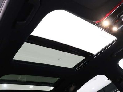 MERCEDES-BENZ C-CLASS - 3