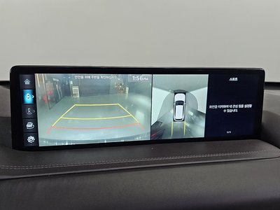 2022 Genesis GV80 thumbnail 24