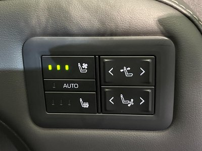 2025 TOYOTA ALPHARD photo 7
