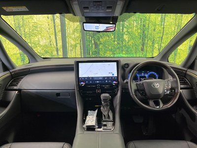 2025 TOYOTA ALPHARD photo 2