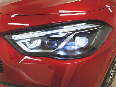 MERCEDES-BENZ GLA - 3