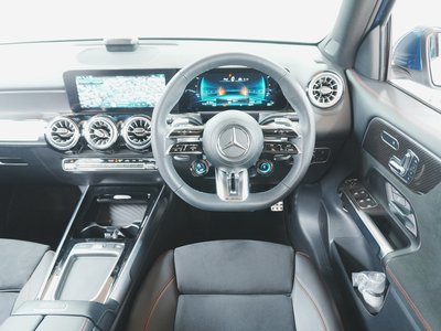 2025 MERCEDES-BENZ GLB AMG — фото 7