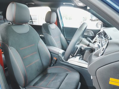 2025 Mercedes-BENZ GLB AMG 缩略图 49