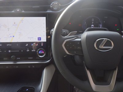 صورة مصغرة 11 لـ 2025 Lexus RZ